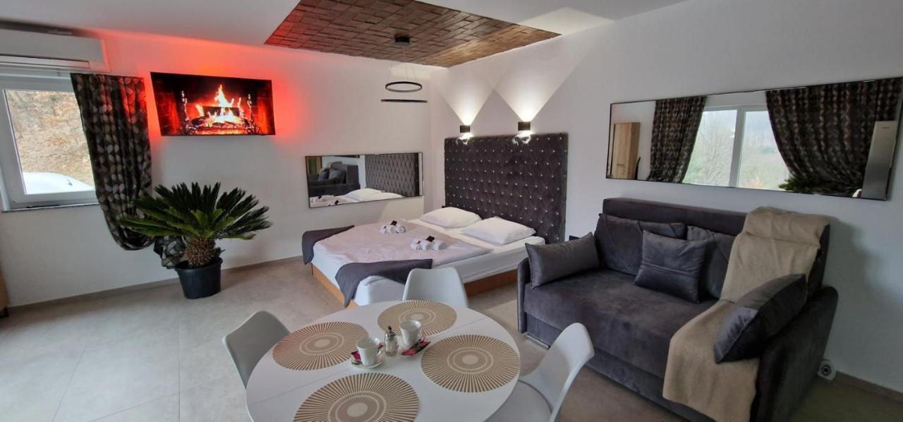 Resort Timaja - Pool, Massage Pool, Sauna Trebnje Ngoại thất bức ảnh